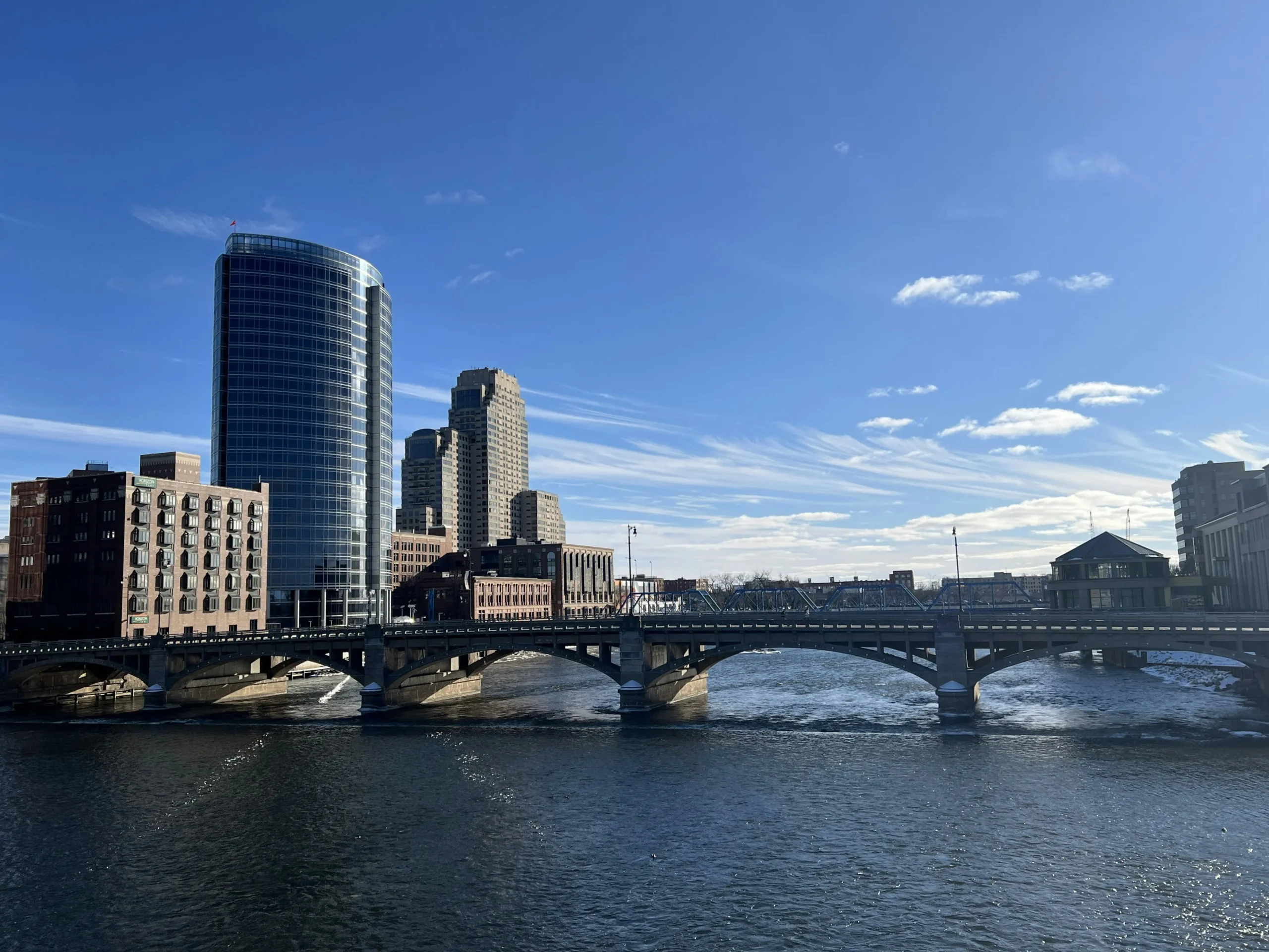 Grand Rapids, MI skyline